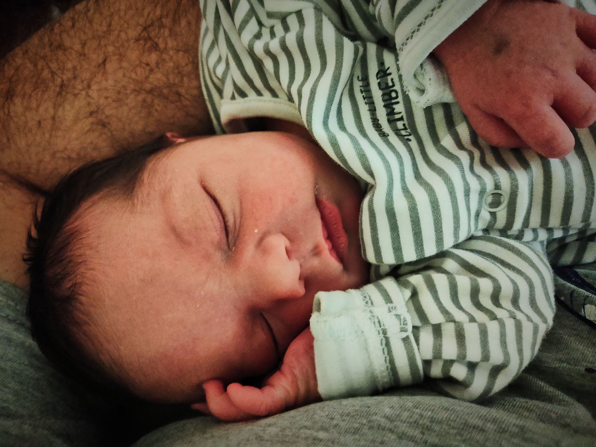 Featured image of post Sa première crise alors qu’elle n’a que 24h de vie.